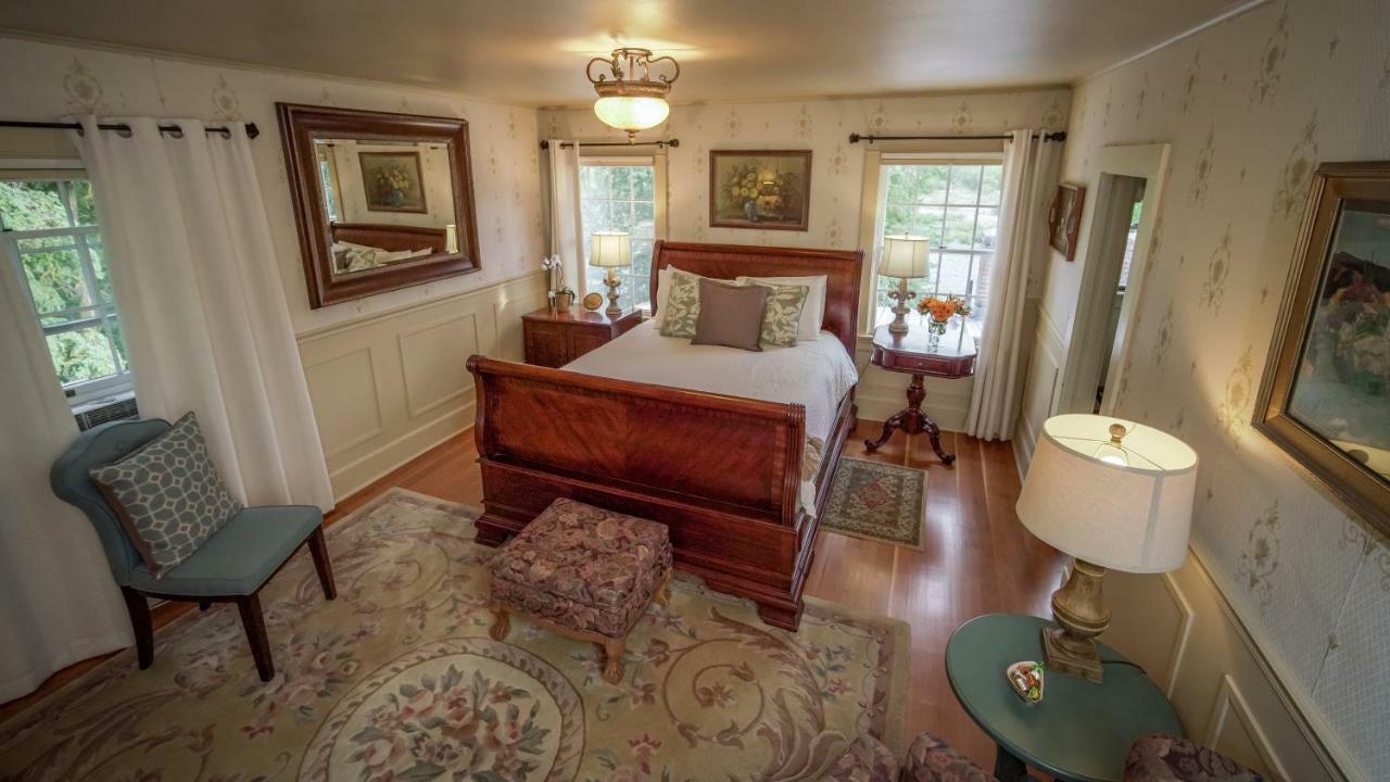 Warm Springs Inn & Winery Sunnyslope Экстерьер фото