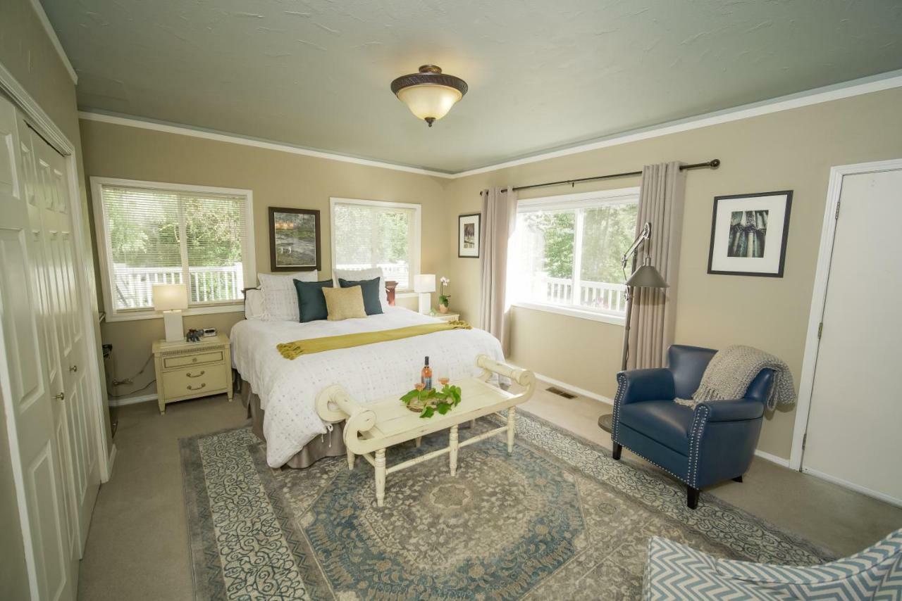 Warm Springs Inn & Winery Sunnyslope Экстерьер фото